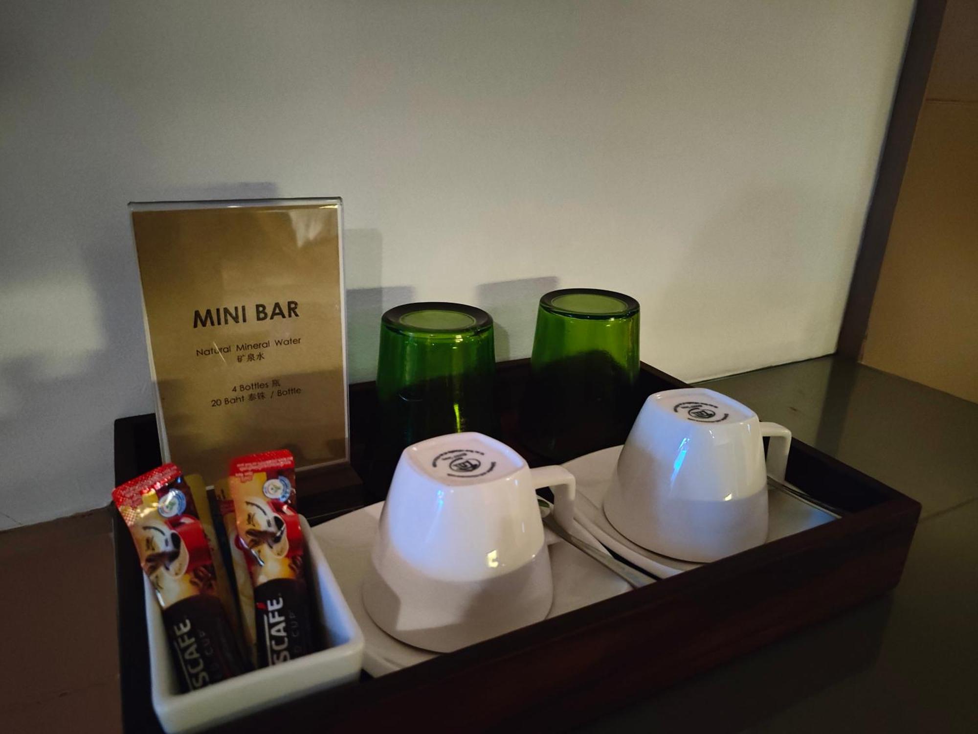 曼谷国际米兰广场酒店 外观 照片