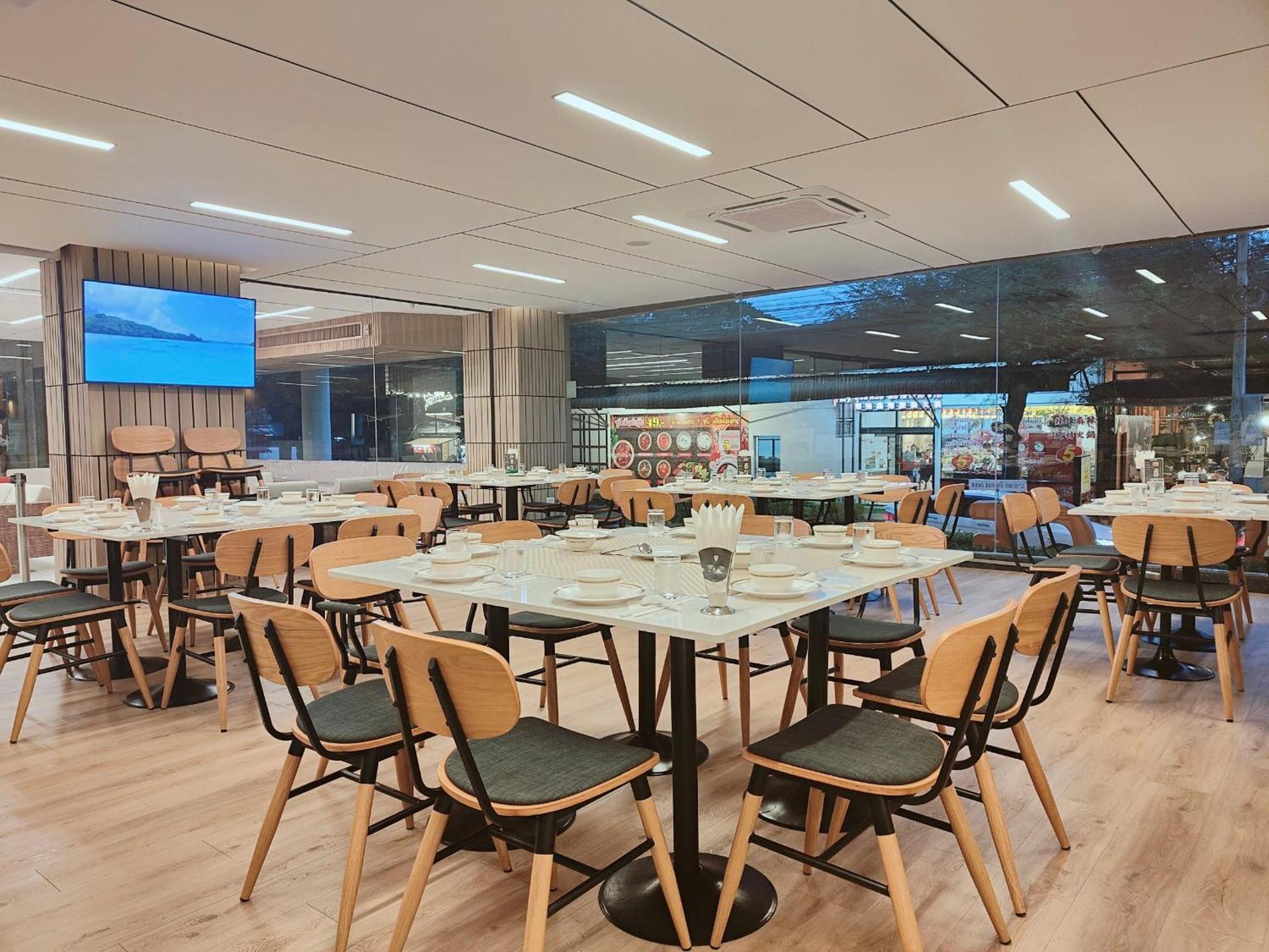 曼谷国际米兰广场酒店 外观 照片